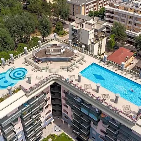 With Shared Pool By Beahost 3* Bibione