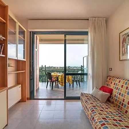 Hotel With Shared Pool By Beahost 3*